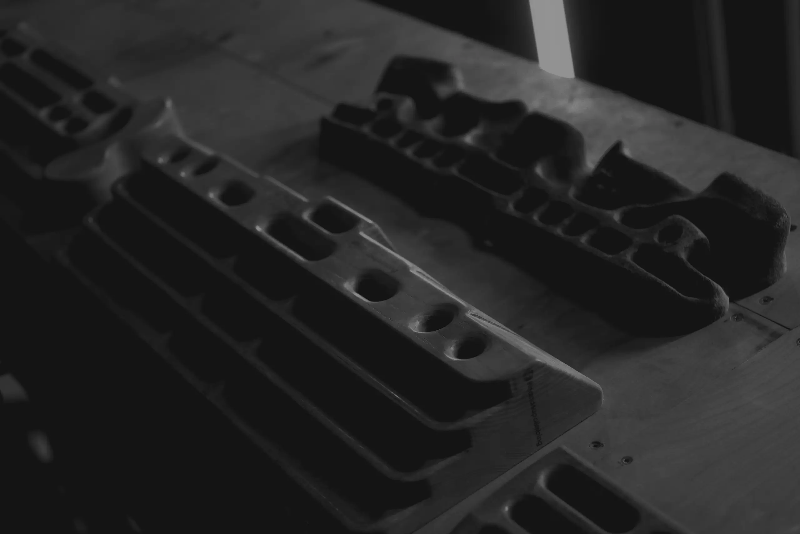 Chwytotablica, czarno białe zdjęcie