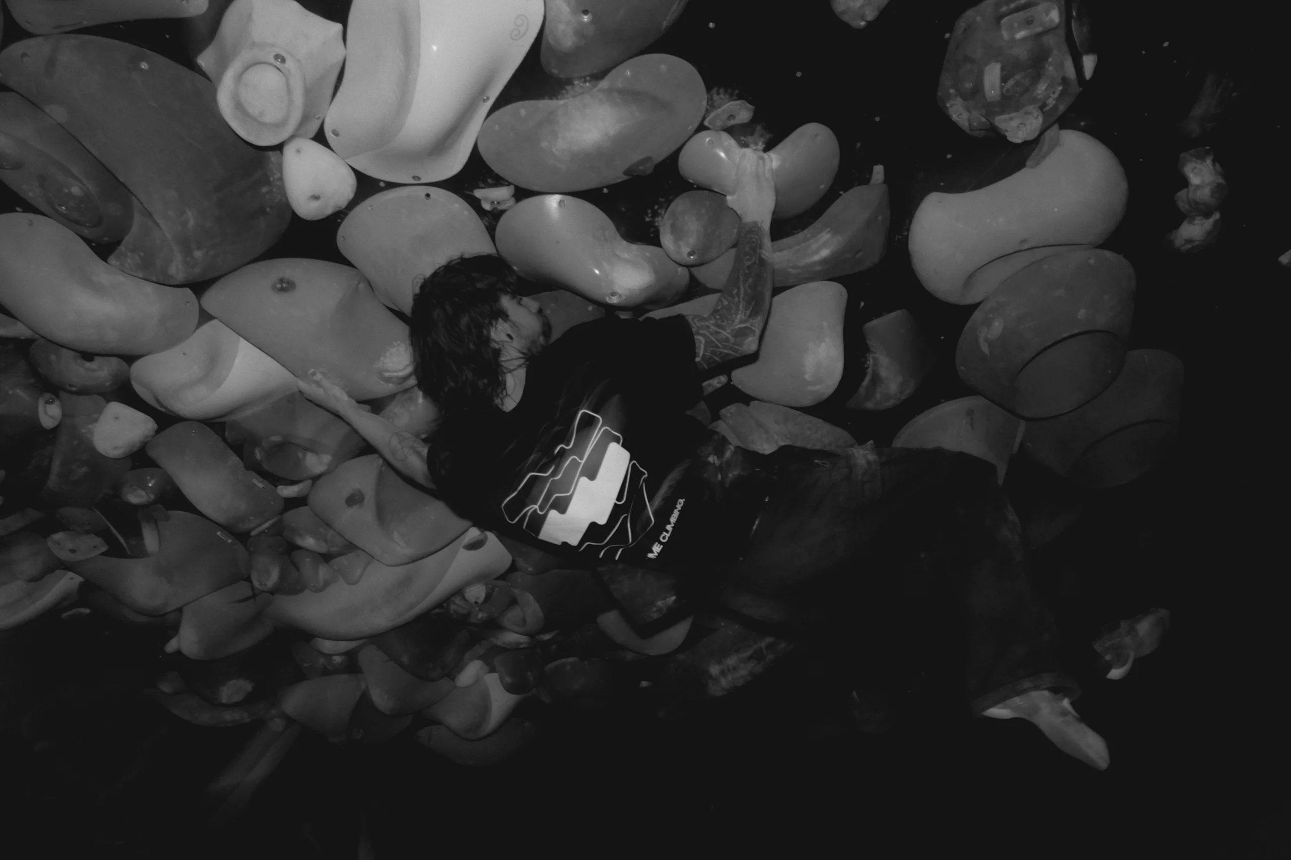 Rozmazane zdjęcie, zawody boulderowe ENTER THE NOISE